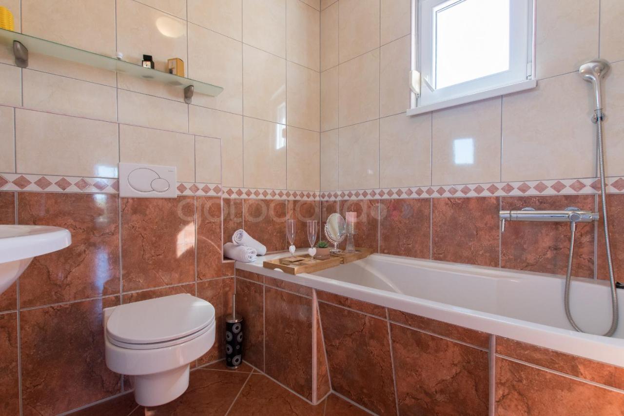 Seaview Apartments Duky ماكارسكا المظهر الخارجي الصورة